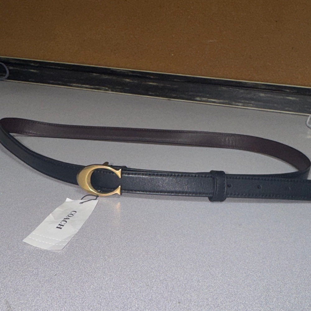NWT Coach Signature Logo C Buckle Belt